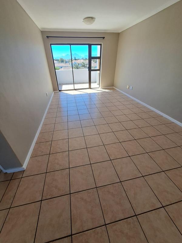 2 Bedroom Property for Sale in Vredekloof Western Cape